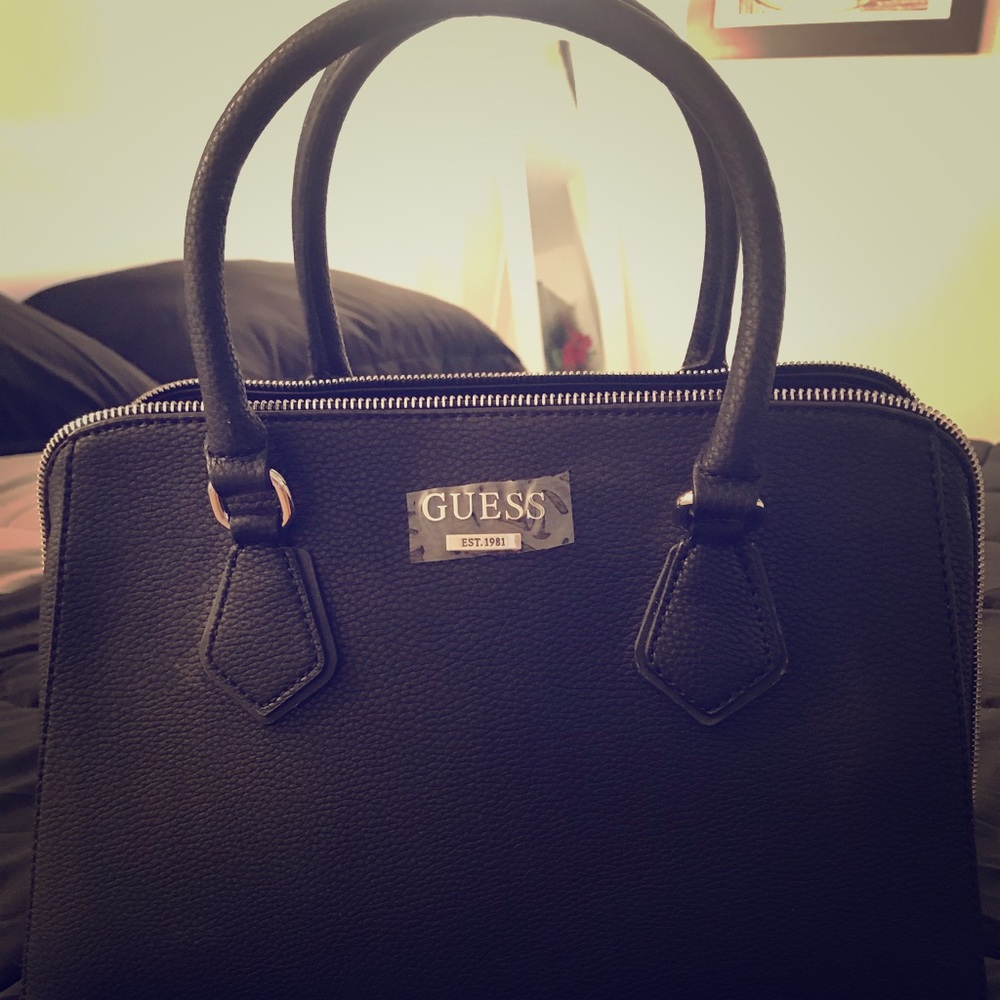 Guess Women Purse